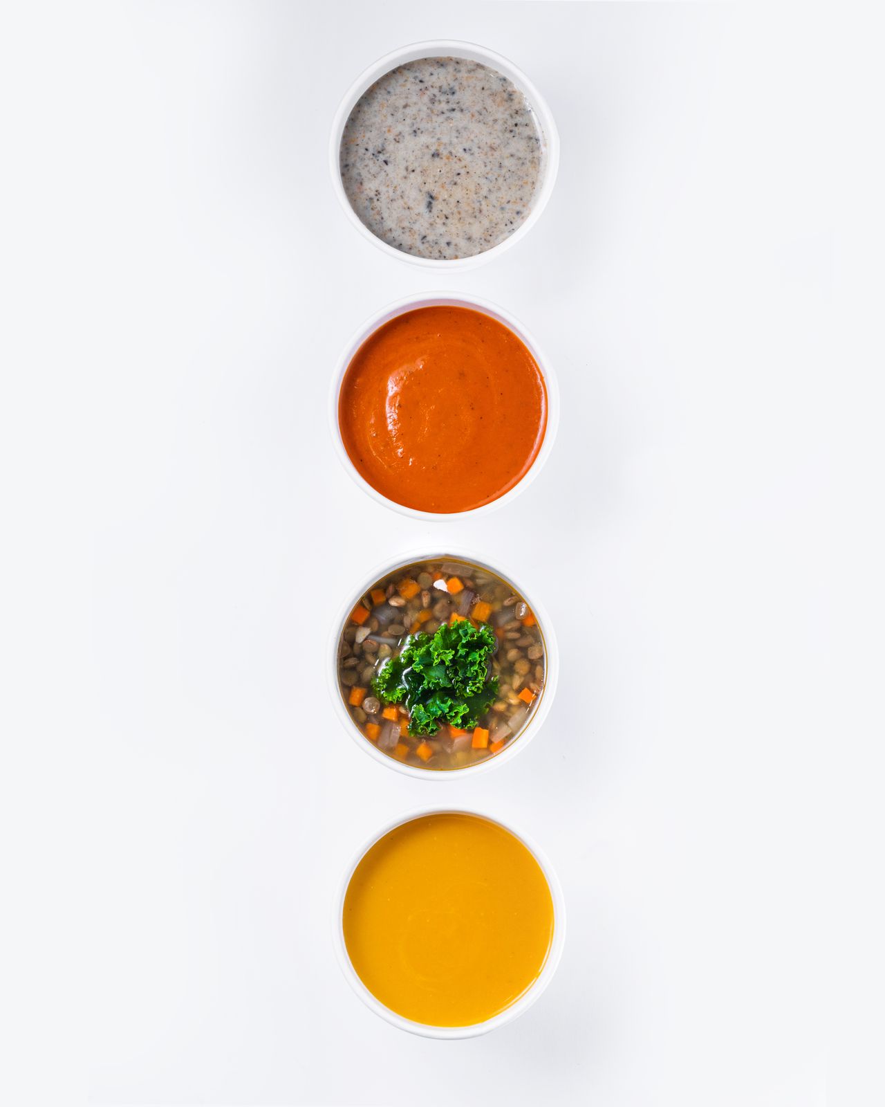 5 warm autumn soups under 250 kcal — pot quantities and macros